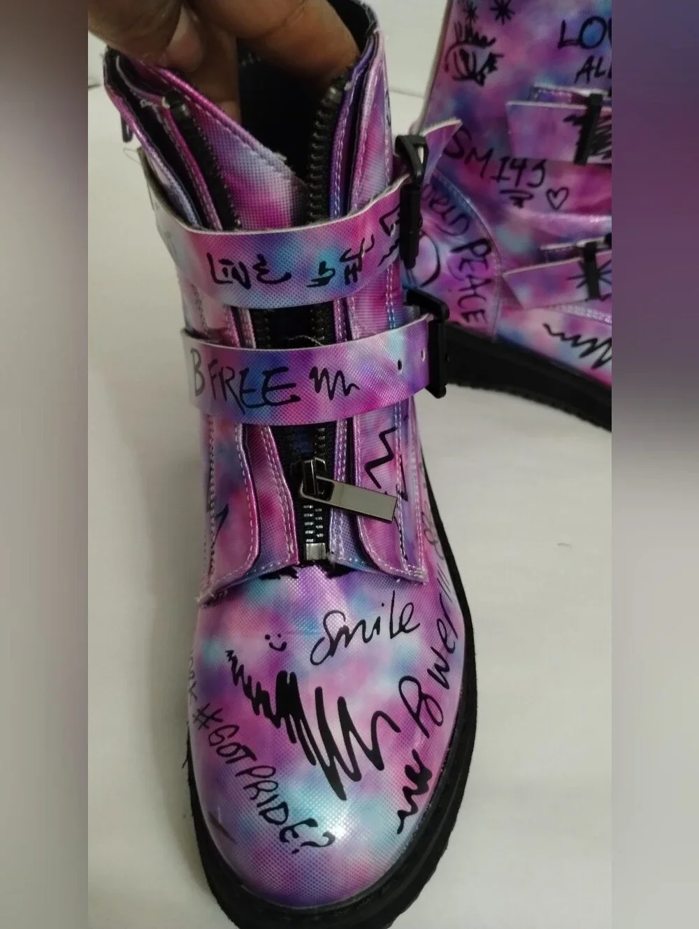 Steve Madden colorful kids